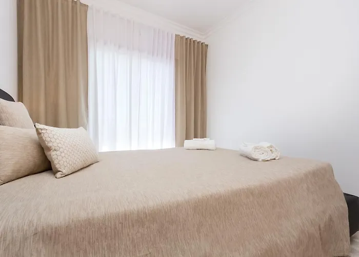 Edificio Sol Mr Sponsor *