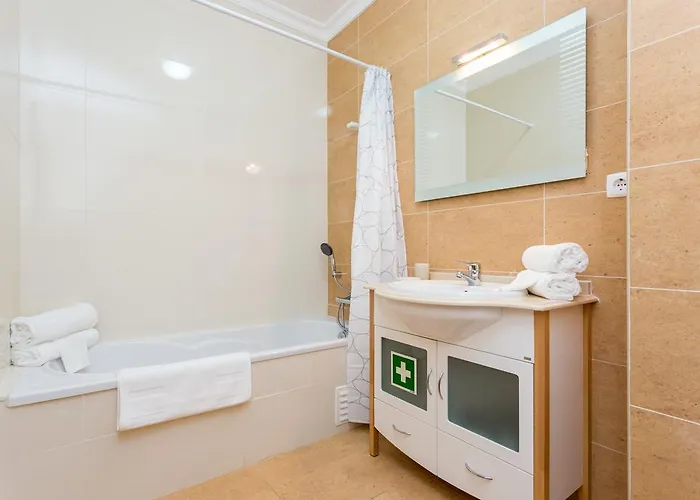 Edificio Sol Mr Sponsor *