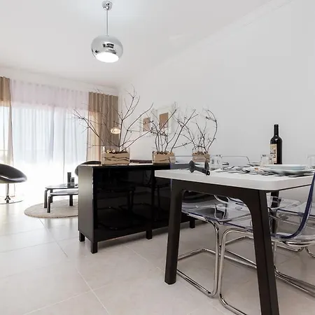 Edificio Sol Mr Sponsor Apartment Портиман